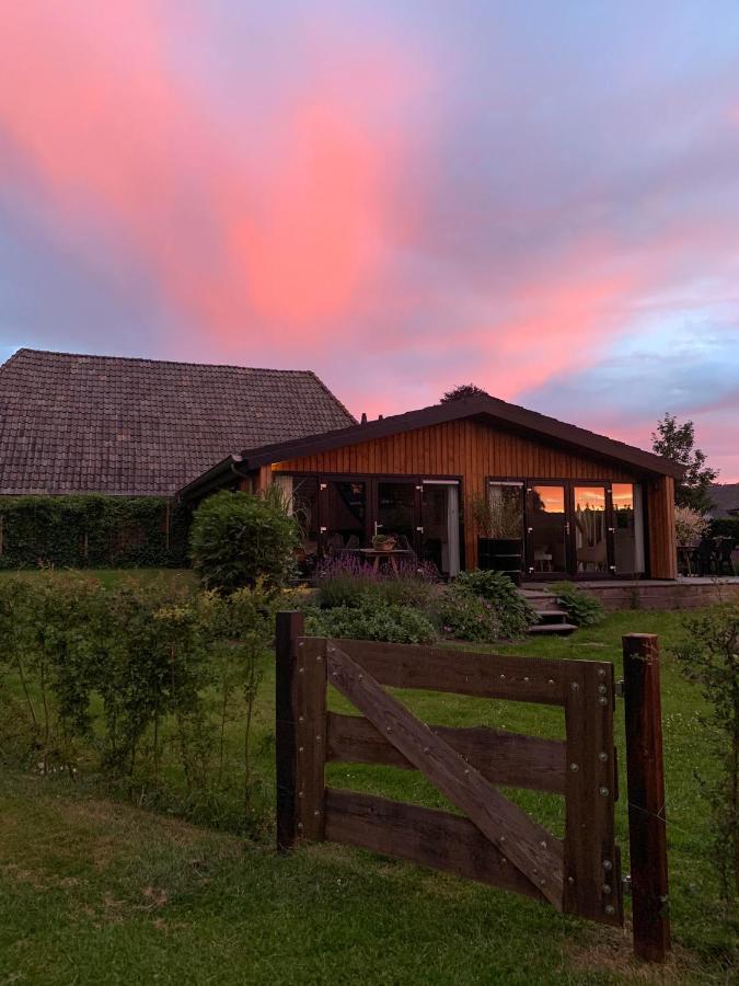 Buitenlede 7 - Suite M Dwingeloo Exterior foto